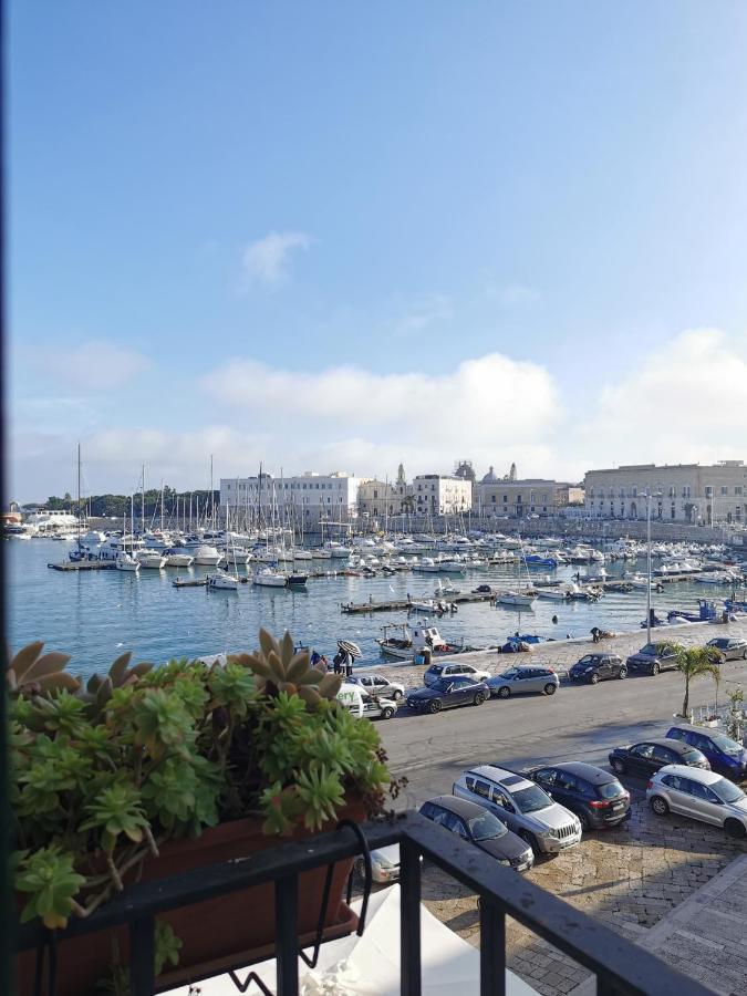 Apartament La Finestra Sul Porto Trani Zewnętrze zdjęcie