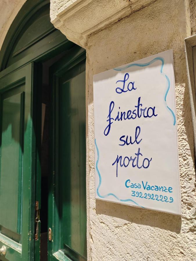 Apartament La Finestra Sul Porto Trani Zewnętrze zdjęcie