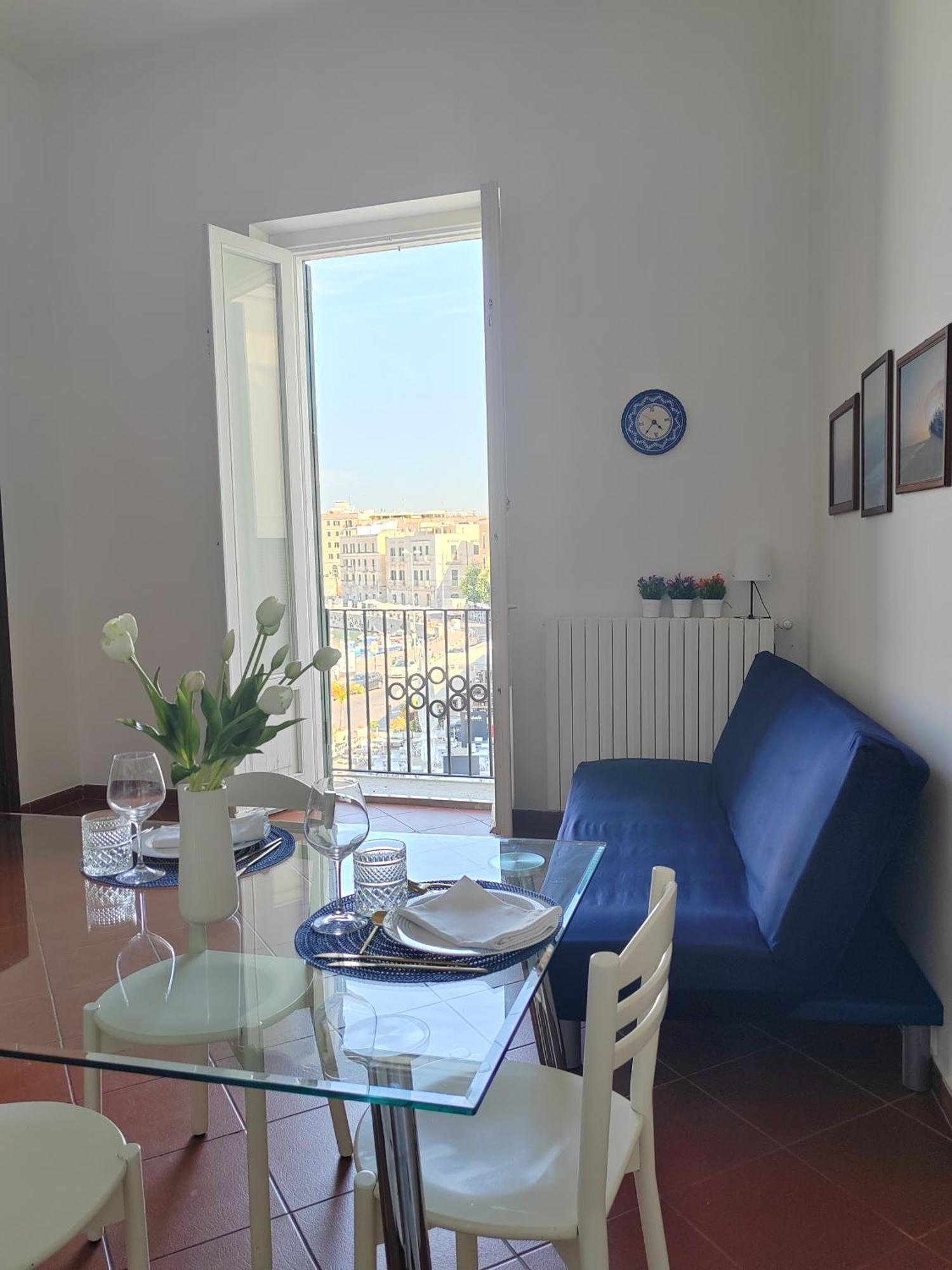 Apartament La Finestra Sul Porto Trani Zewnętrze zdjęcie