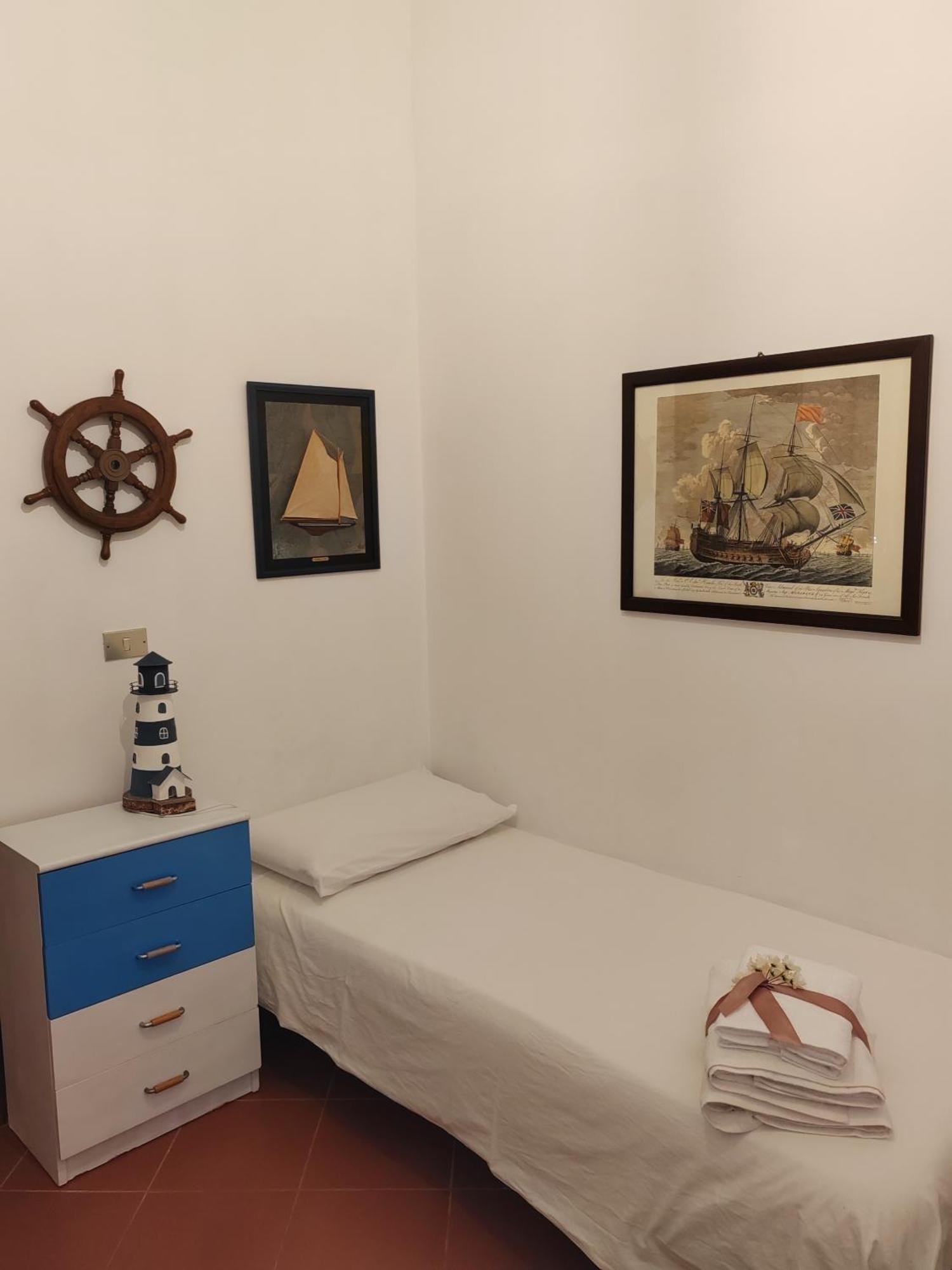 Apartament La Finestra Sul Porto Trani Zewnętrze zdjęcie