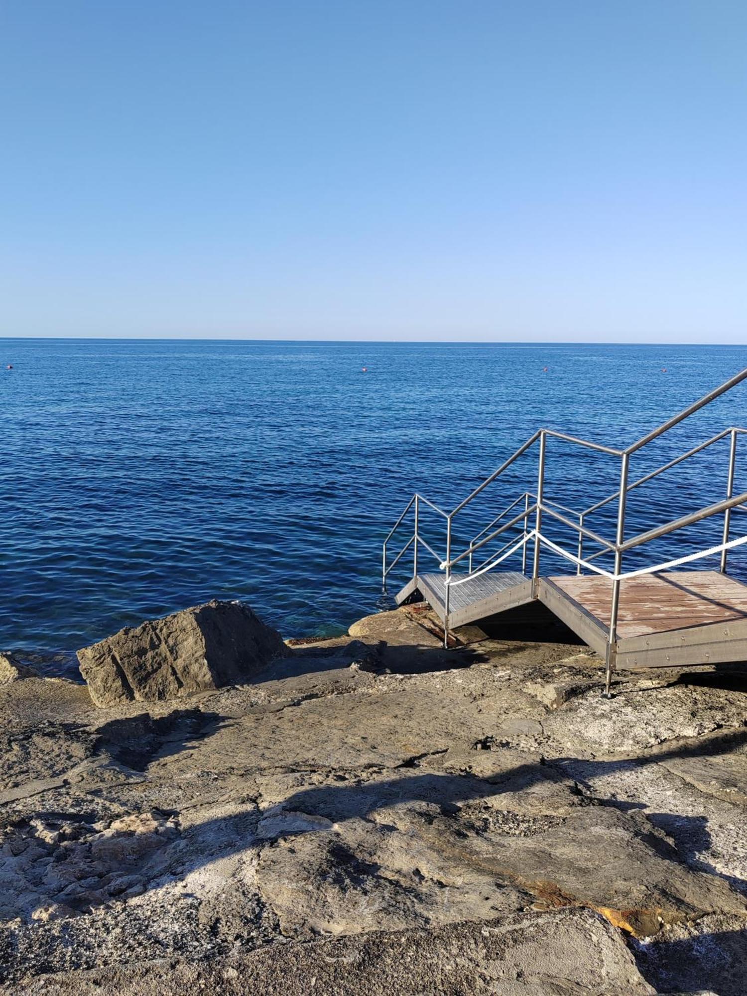 Apartament La Finestra Sul Porto Trani Zewnętrze zdjęcie